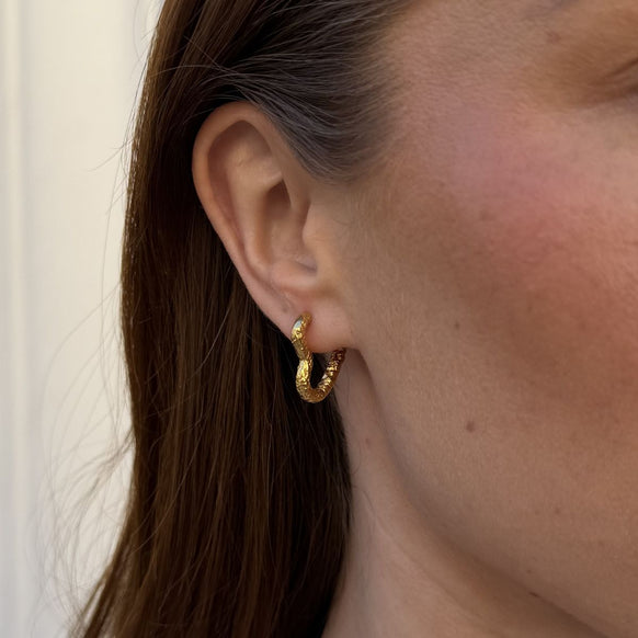 Scoria Heart Creoler 18K Guldbelagt Lille