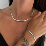 Flad Slange Armbånd Sølvfarvet 4mm