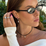 5mm-perle-vedhaeng-paa-satin-snor-camilla-kroeyer-jewellery