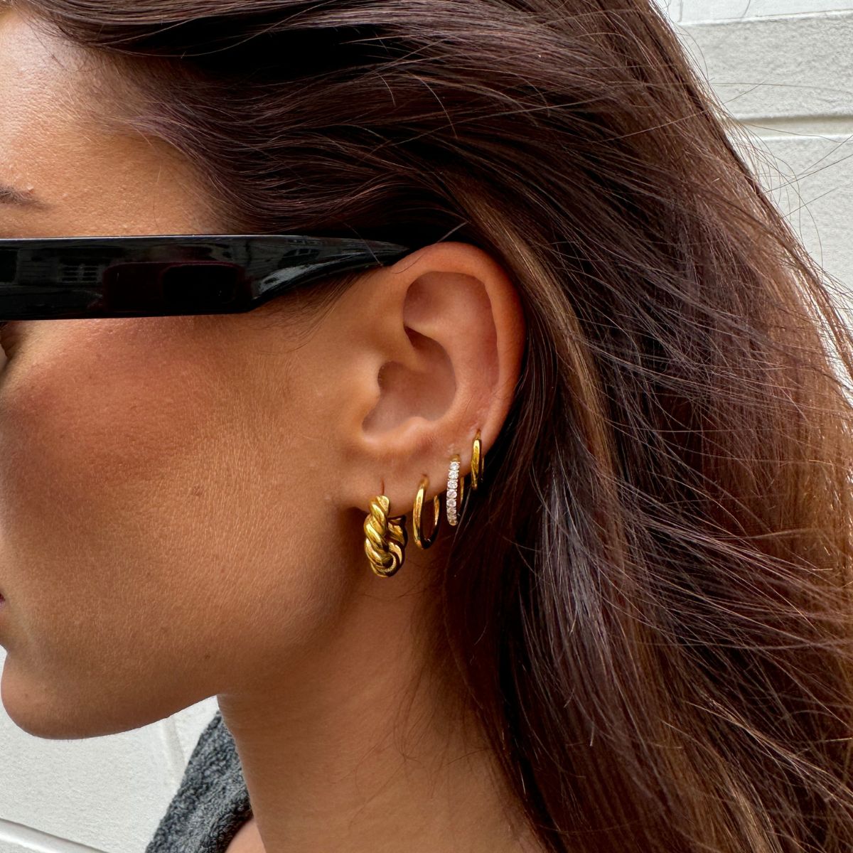 Camilla Krøyer Jewellery Classic Creoler 18K Guldbelagt 12mm med Classic Krystal