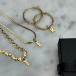 Sun-Kiss-Choker-necklace-18K-gold-camilla-kroeyer-jewellery