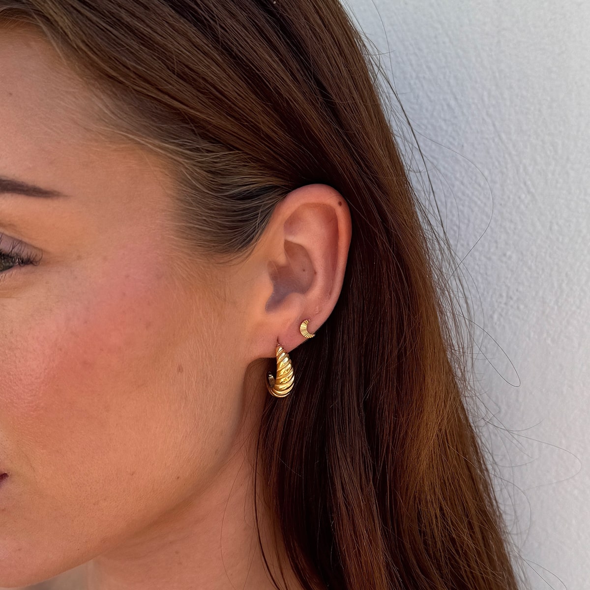 Sun Kiss Moon Stud Øreringe 18K Guldbelagt Camilla Krøyer Jewellery