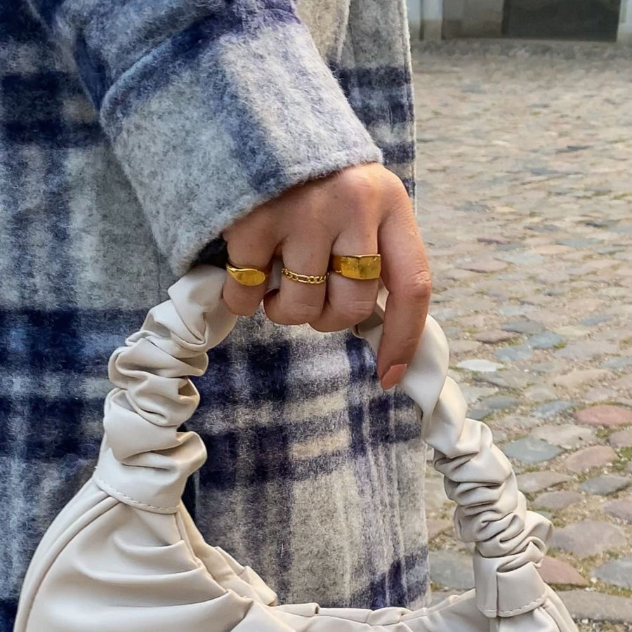 Camilla Krøyer Jewellery Firkantet Signet Ring 18K Guldbelagt