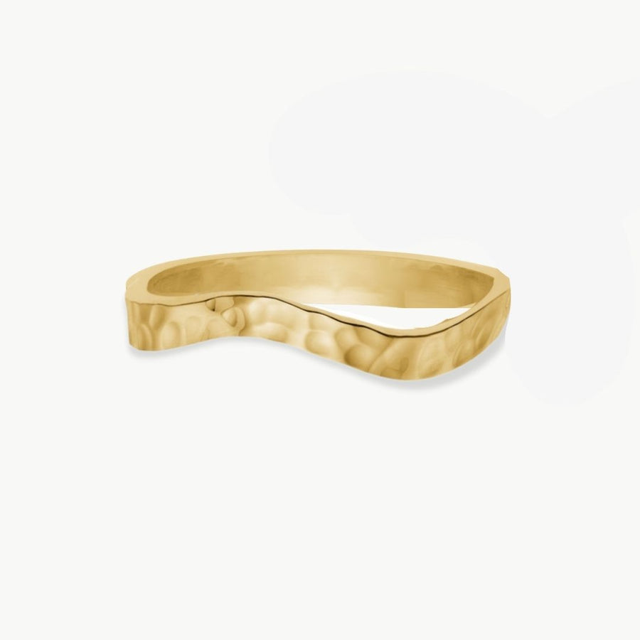 Hamret Wave Ring 18K Guldbelagt 2mm Camilla Krøyer Jewellery