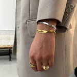 Flad Slange Armbaend 18K Guldbelagt 4mm Camilla Kroeyer Jewellery 06