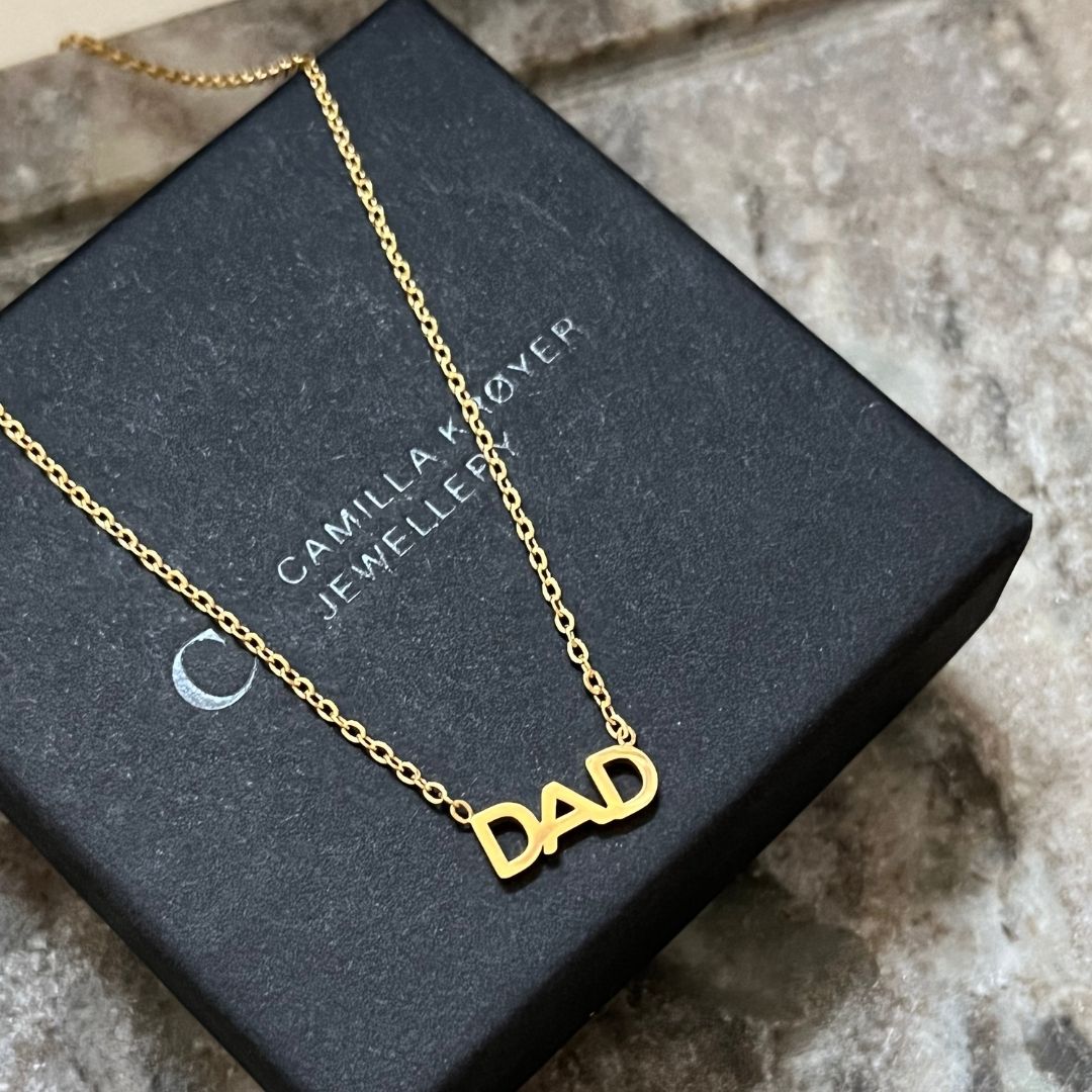 Camilla Krøyer Jewellery DAD Halskæde 18K Guldbelagt