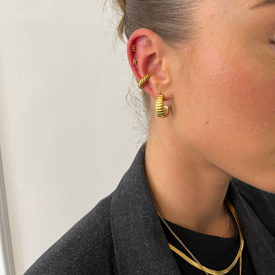 Twist Dome Ear Cuff 18K Guldbelagt Camilla Krøyer Jewellery